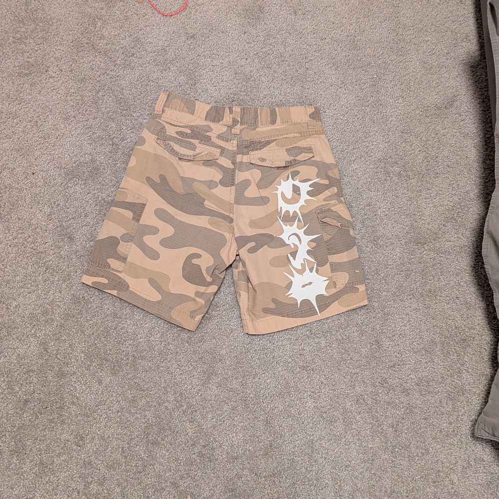 Camouflage Tan Men's Shorts/Jorts